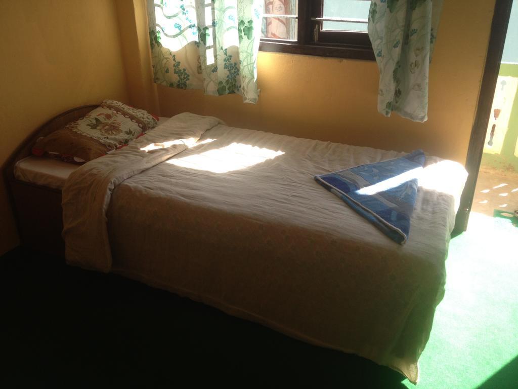 Peace Guest House Pokhara Quarto foto